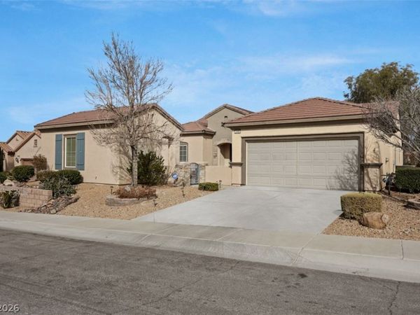 2408 Black River Falls Drive, Henderson, NV 89044