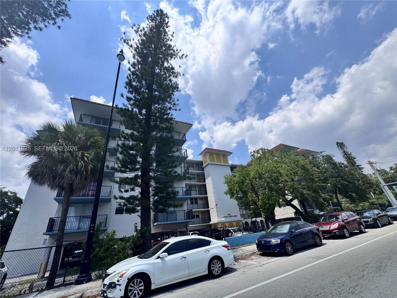 12590 NE 16th Ave , Unit 209, North Miami, FL 33161 Photo