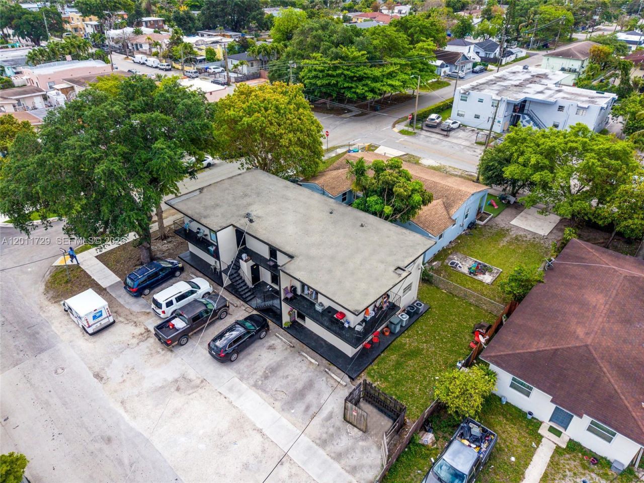 1800 NW 19th Ter , Miami, FL 33125 Photo