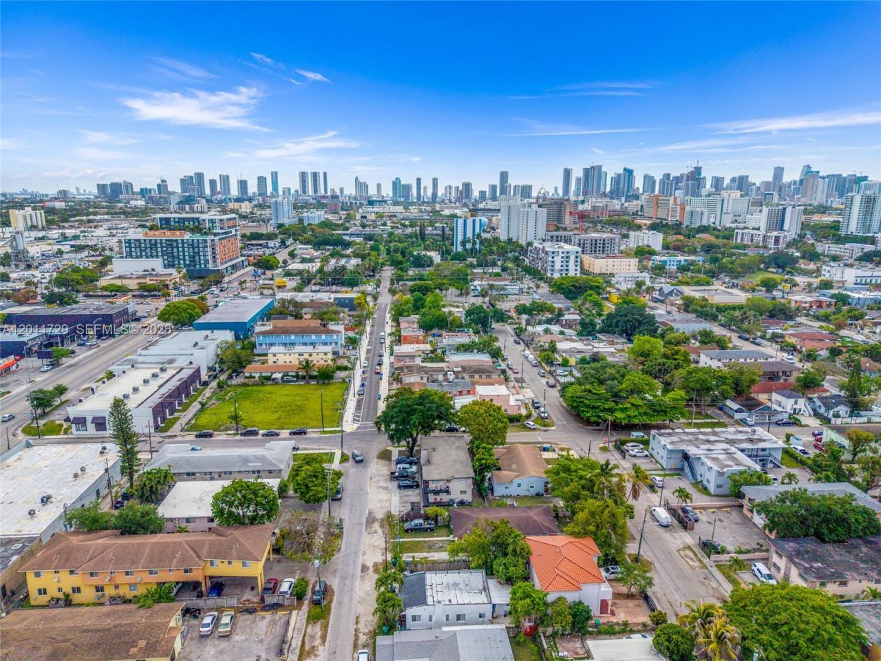 1800 NW 19th Ter , Miami, FL 33125 Photo