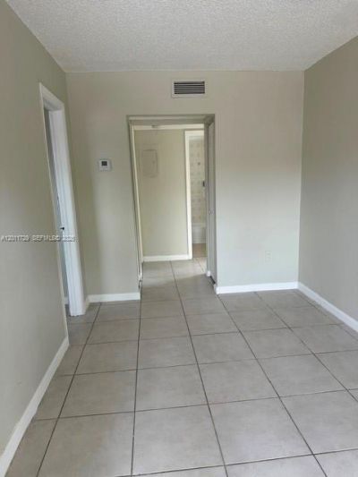 1800 NW 19th Ter , Miami, FL 33125 Photo