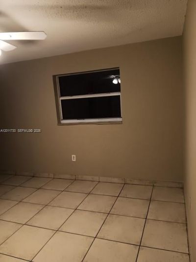 650 NW 28th St, Miami, FL 33127 Photo