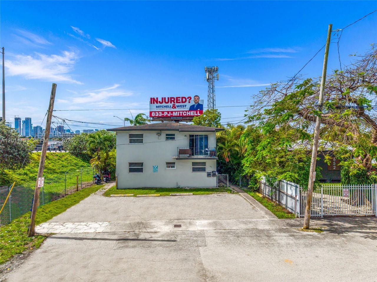 650 NW 28th St, Miami, FL 33127 Photo