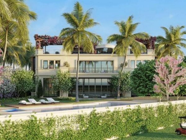 1010 Fisher Island Drive , Miami Beach, FL 33109