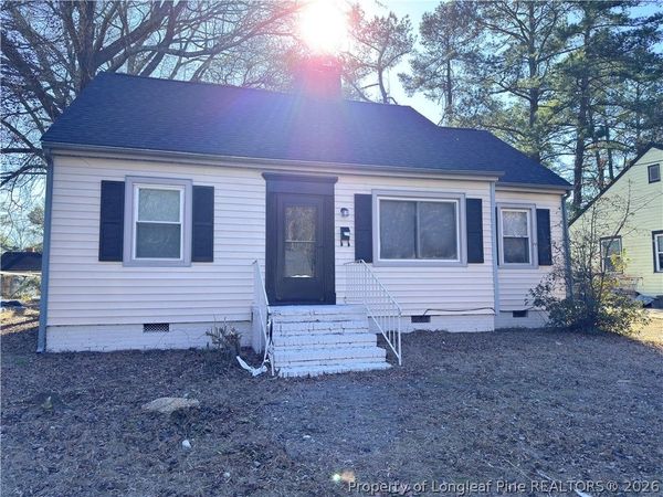 307 Hawthorne Drive, Fayetteville, NC 28301