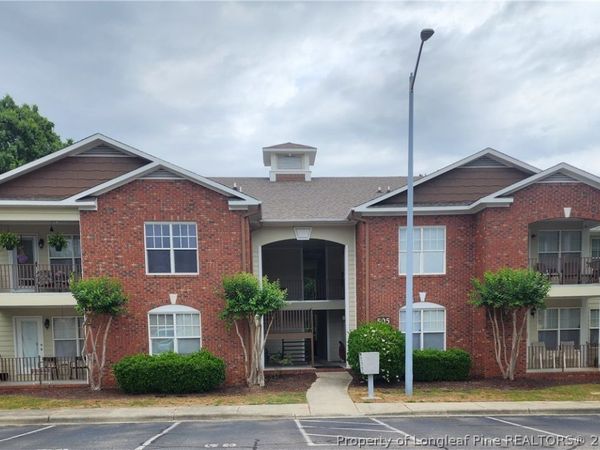 505 MEADOWLAND Court, Unit 9, Fayetteville, NC 28348