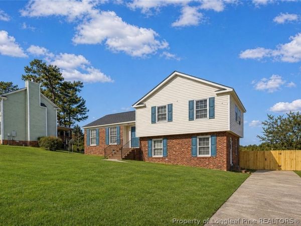 382 Saddle Ridge Road , Fayetteville, NC 28311