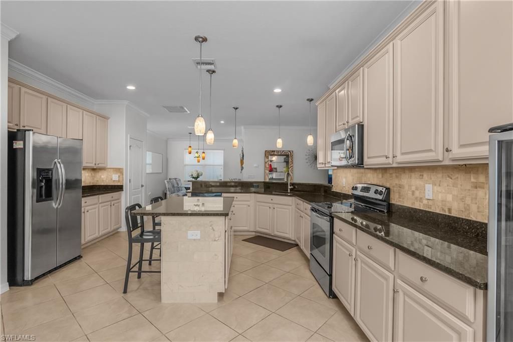 21444 Bella Terra Blvd, Estero, FL 33928 Photo