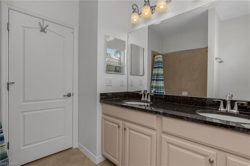 21444 Bella Terra Blvd, Estero, FL 33928 Photo