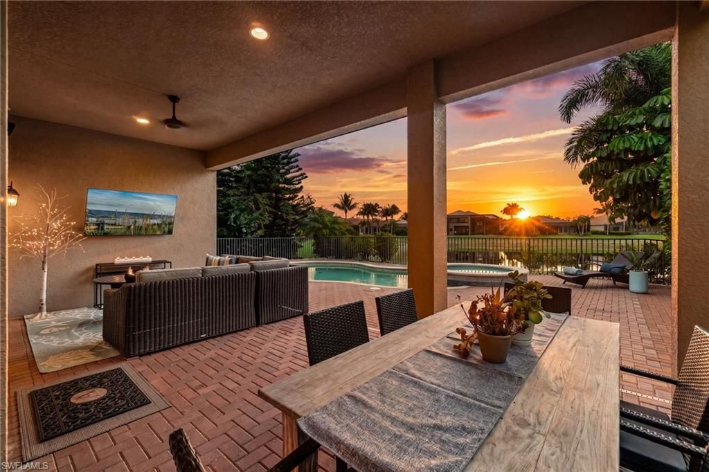 2767 Cinnamon Bay Cir , Naples, FL 34119 Photo
