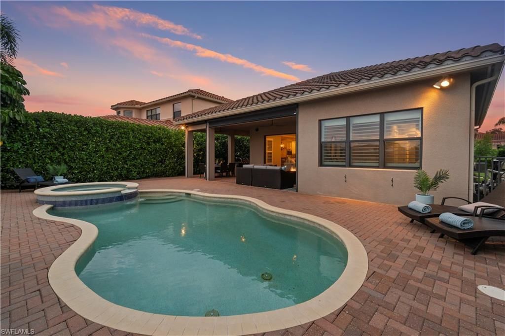 2767 Cinnamon Bay Cir , Naples, FL 34119 Photo