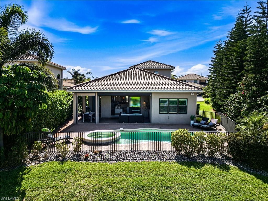 2767 Cinnamon Bay Cir , Naples, FL 34119 Photo