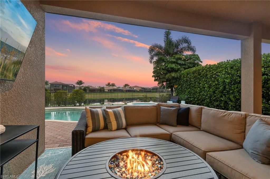 2767 Cinnamon Bay Cir , Naples, FL 34119 Photo