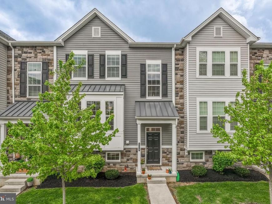 104 Hartzels Lane, Chalfont, PA 18914 Main Photo