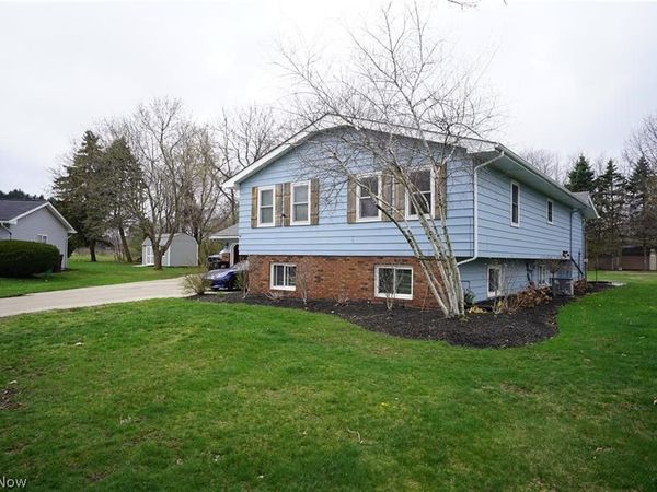 79 Wonderlust Court , Painesville Twp, OH 44077
