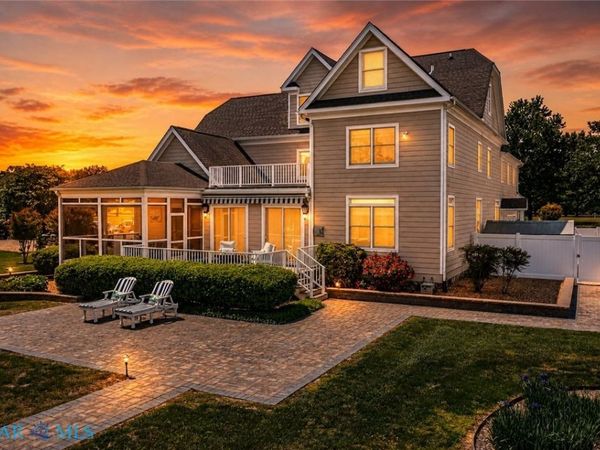 310 Old Point Road, White Stone, VA 22578