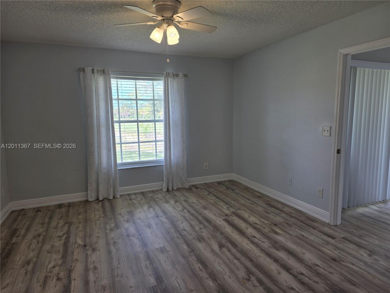 575 Augusta Boulevard , Unit 8, Naples, FL 34113 Photo