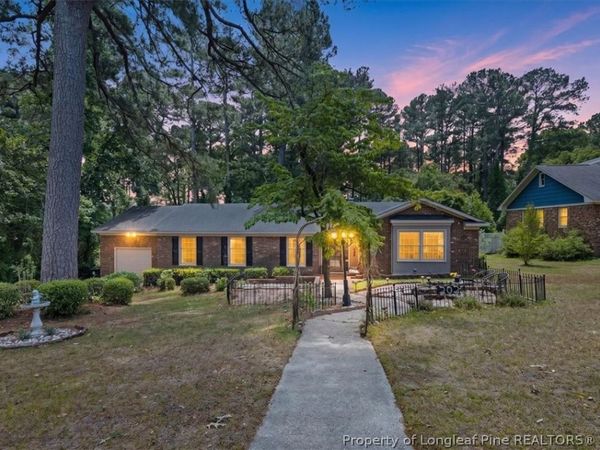 202 Andover Road , Fayetteville, NC 28311