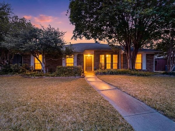 1604 Meadowgate Drive, Richardson, TX 75081