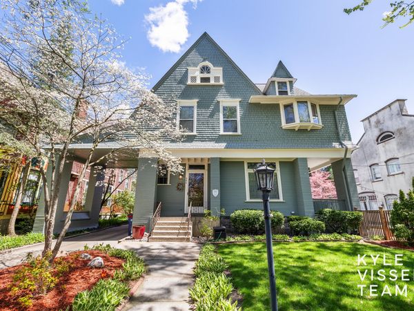 304 Paris Avenue SE, Grand Rapids, MI 49503