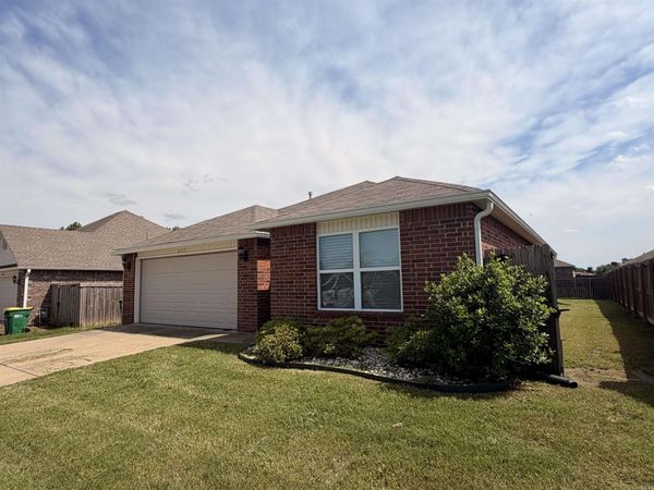 6717 RIDGEMIST Cove , North Little Rock, AR 72117