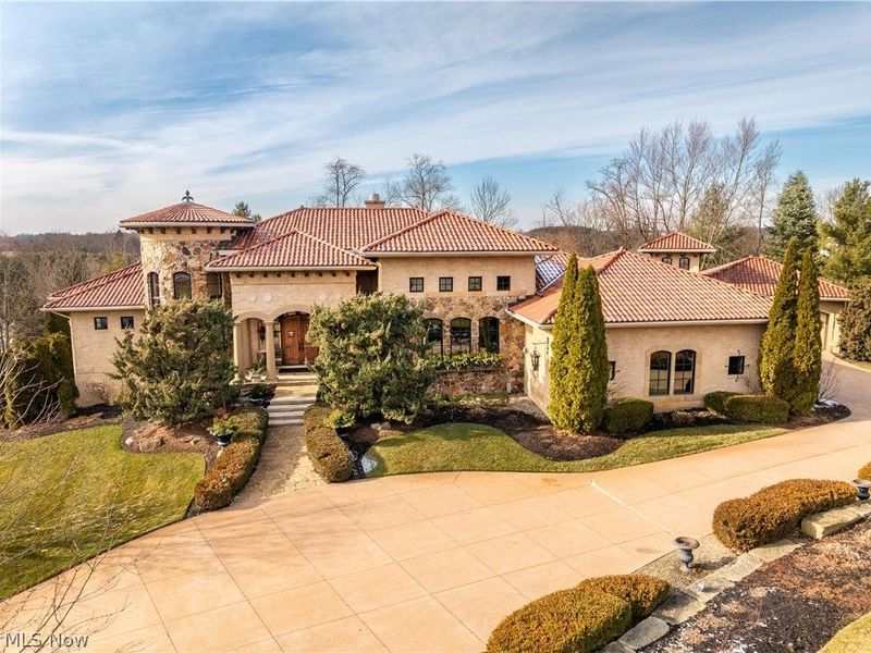 4809 Lantern Hill Circle NW, Canton, OH 44718 Photo 1