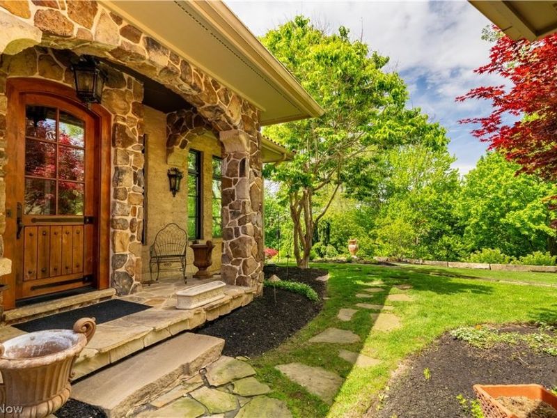 4809 Lantern Hill Circle NW, Canton, OH 44718 Photo 4