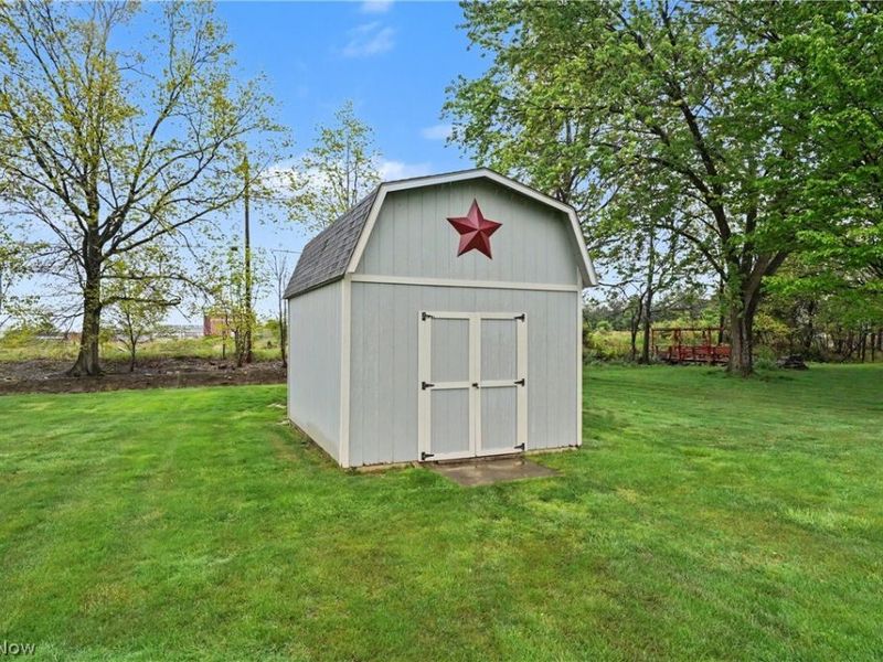 6645 Summit Drive , Canfield, OH 44406 Photo 35