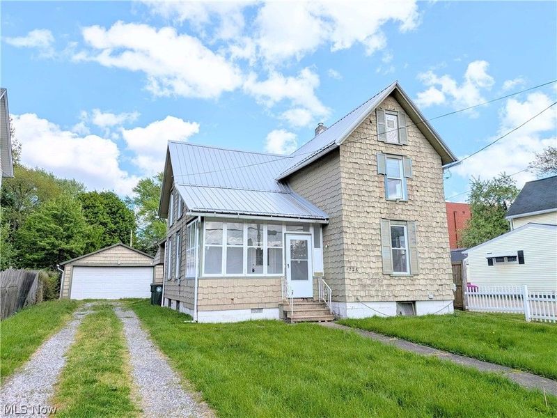 226 Smith Avenue SW, Canton, OH 44706 Photo 3