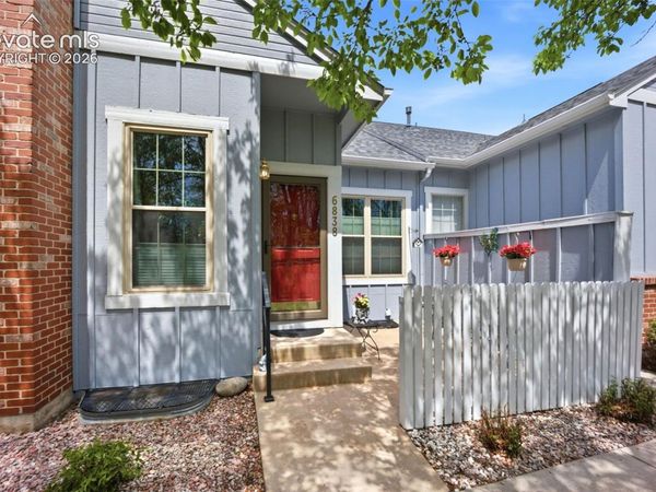6838 Los Reyes Circle, Colorado Springs, CO 80918