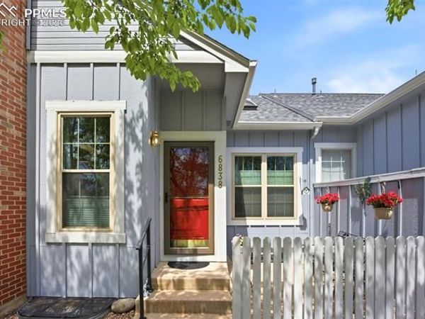 6838 Los Reyes Circle, Colorado Springs, CO 80918