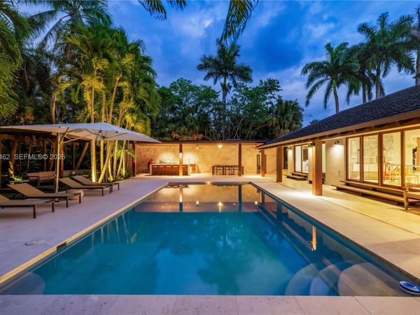 3600 Stewart Ave, Miami, FL 33133