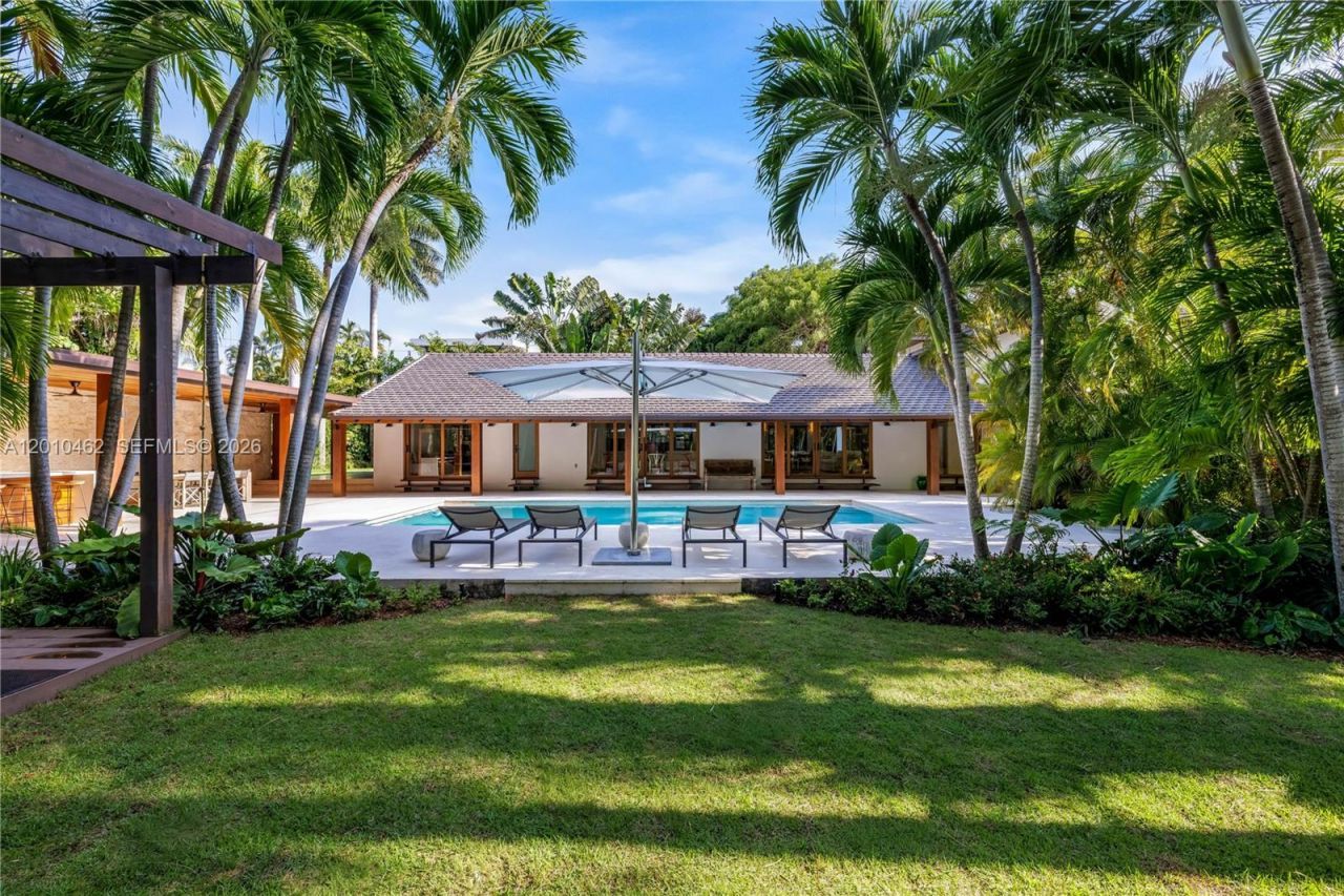3600 Stewart Ave, Miami, FL 33133 Photo