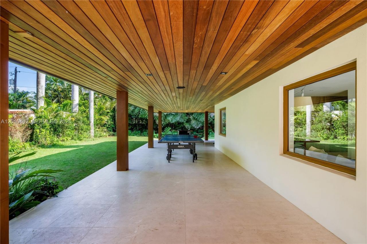 3600 Stewart Ave, Miami, FL 33133 Photo