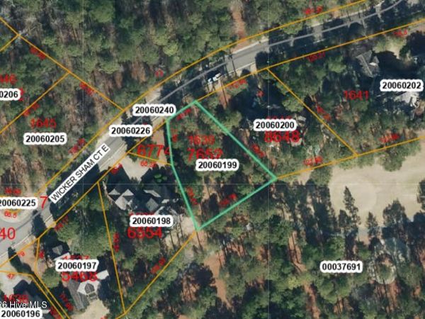 6 Wicker Sham Court E, Pinehurst, NC 28374