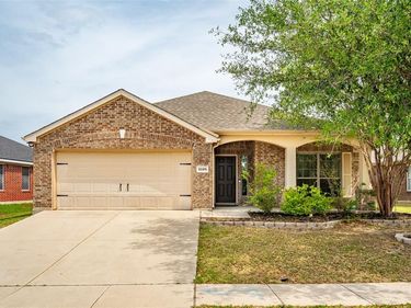 1609 Desperado Road, Fort Worth, TX 76131