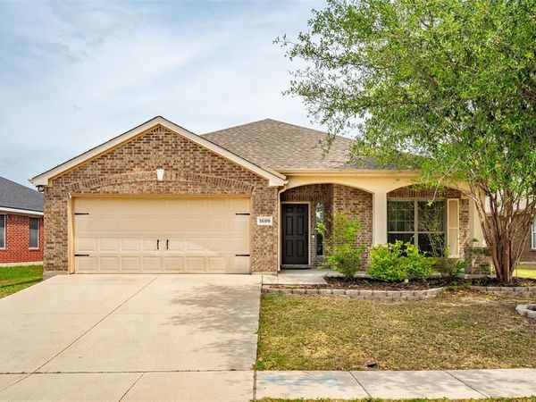 1609 Desperado Road, Fort Worth, TX 76131