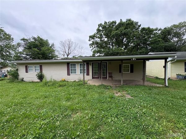 4305 Park Drive, De Soto, MO 63020