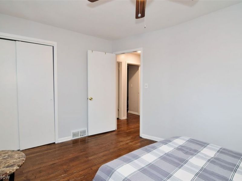 1098 Homestead Road, South Euclid, OH 44121 Photo 14