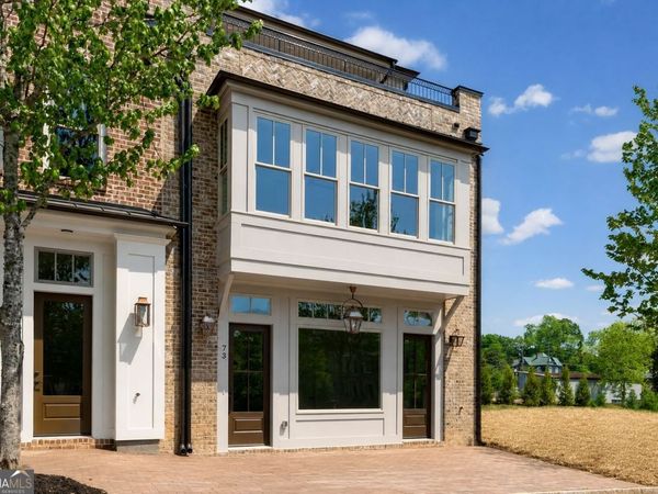 73 Bourbon Street, Unit 5, Senoia, GA 30276