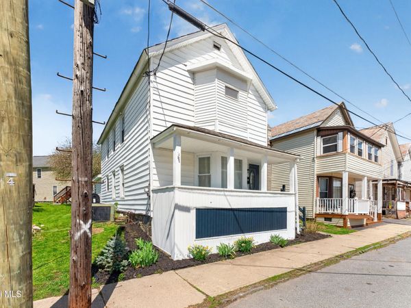 25 Depot Street, Greenwich, NY 12834
