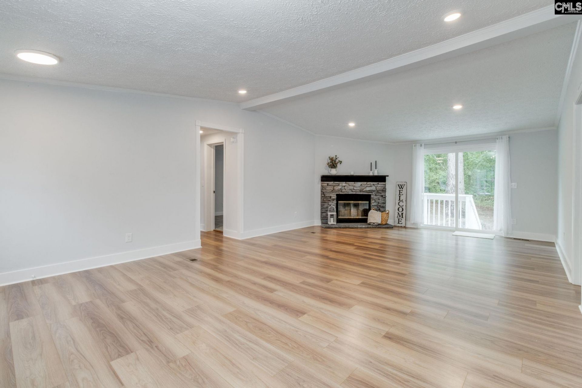 188 Crestridge Drive  Photo 5