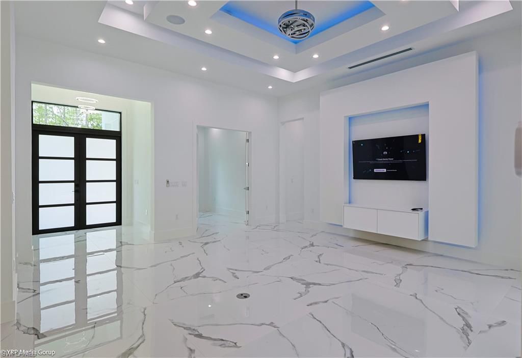 3430 1st Ave Nw, Naples, FL 34120 Photo