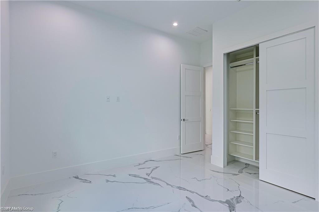 3430 1st Ave Nw, Naples, FL 34120 Photo