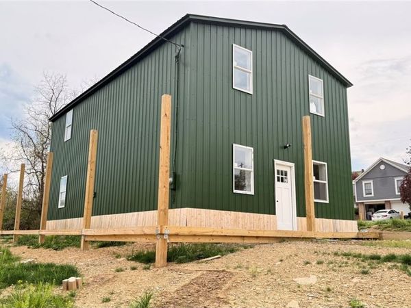 116 Briarwood Dr , Monongahela, PA 15063