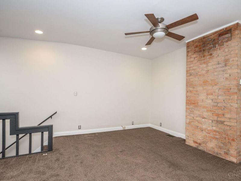 245 Klotter Avenue, Cincinnati, OH 45208 Photo 12