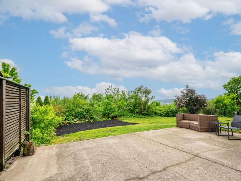 245 Klotter Avenue, Cincinnati, OH 45208 Photo 4