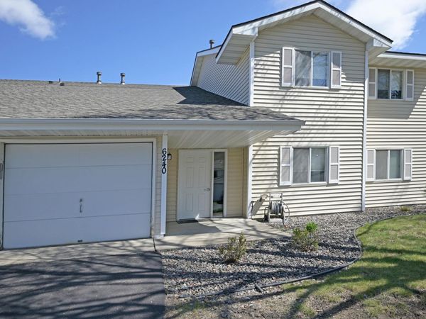 6240 Magda Drive , Unit D, Maple Grove, MN 55369