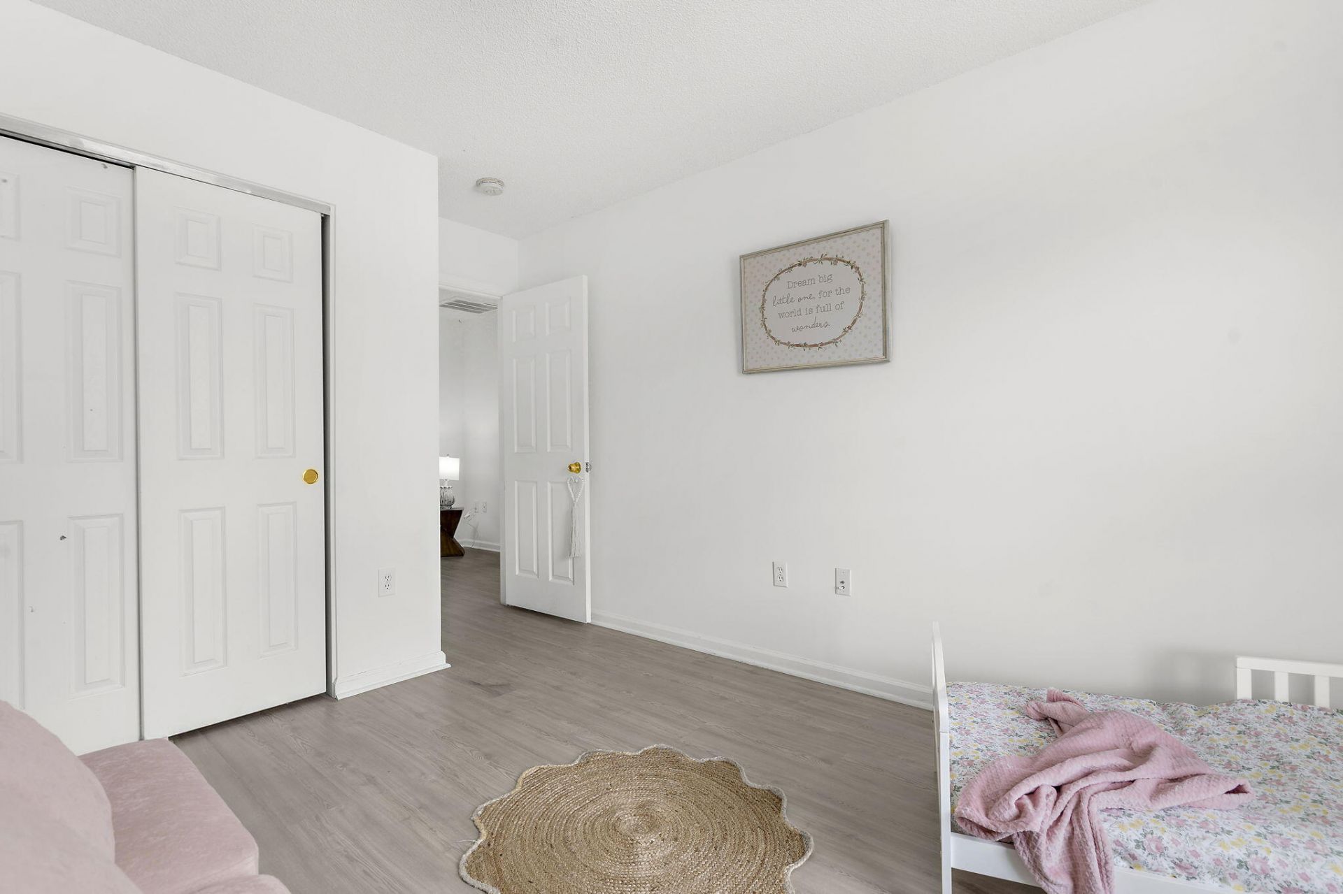 5055 Thornton Drive Photo 20