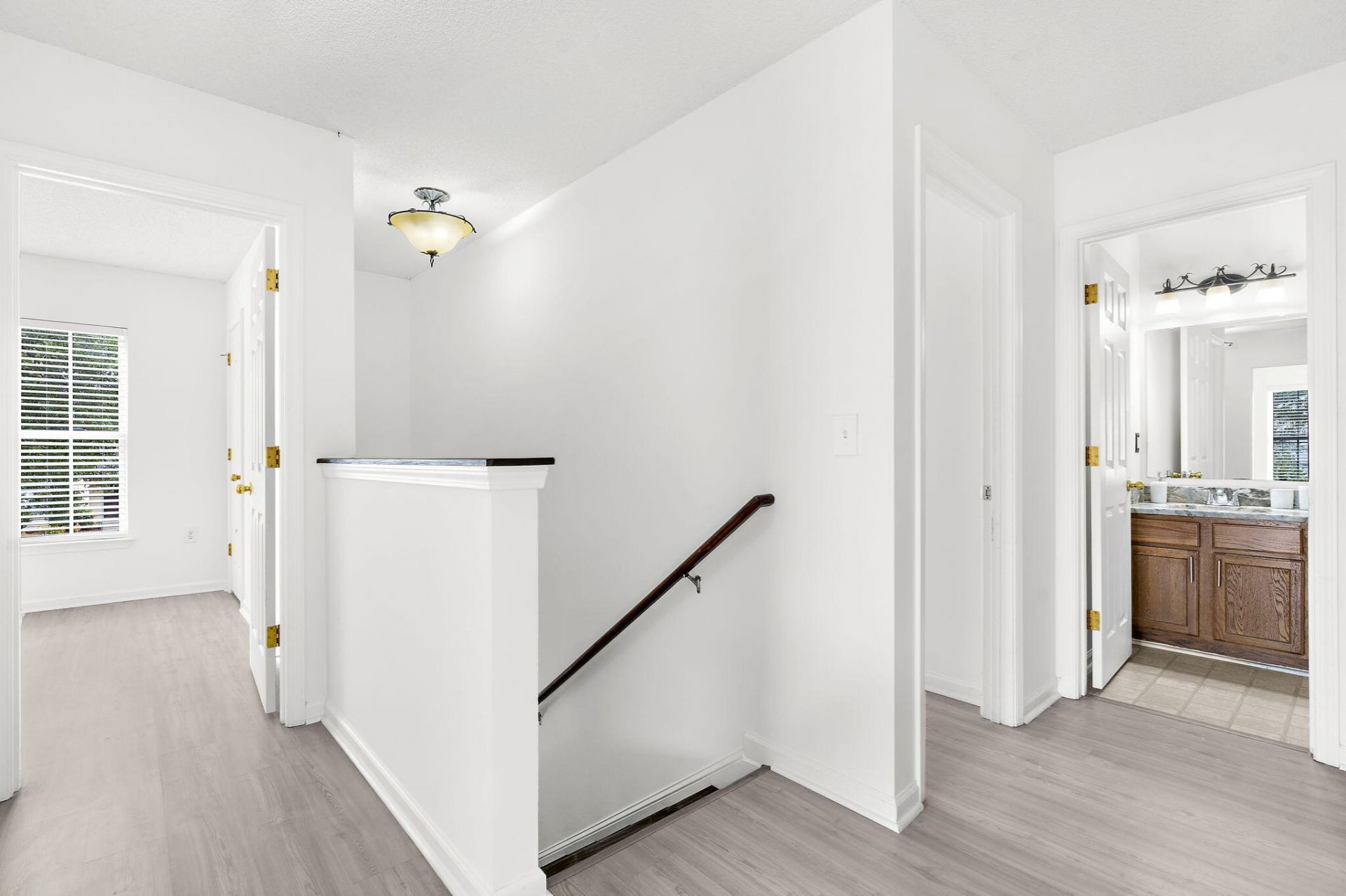 5055 Thornton Drive Photo 22